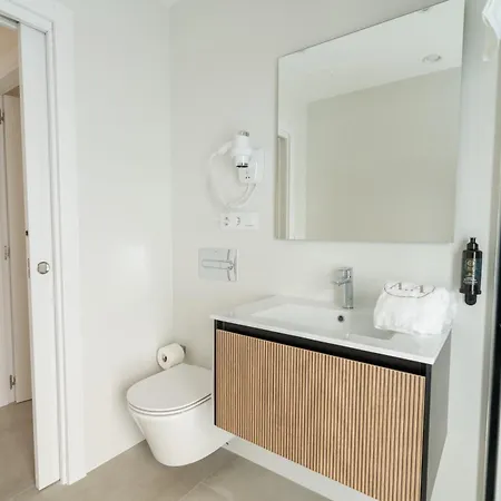 Cíes Luxury Suitel Areosa 22 4* Vigo