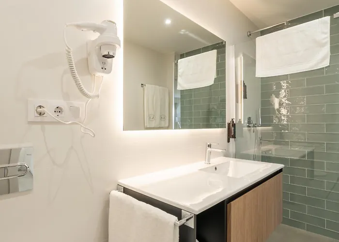 Cies Luxury Suitel Areosa 22 4* Vigo