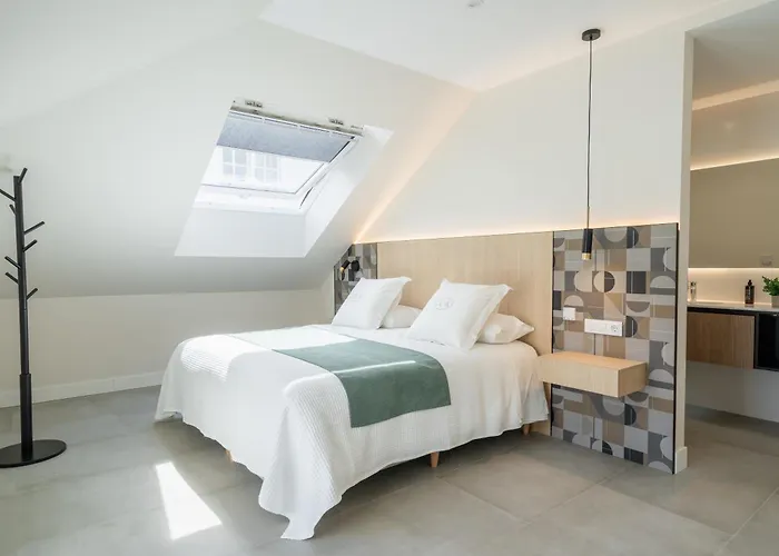 Cies Luxury Suitel Areosa 22 4* Vigo